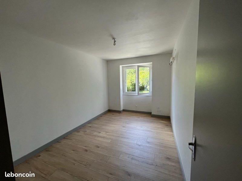 Maison à louer, 100m², Vira