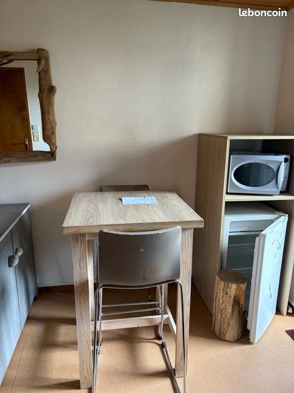 Appartement à louer, 26m², Rochejean