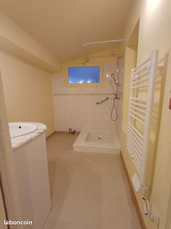 Appartement à louer, 103m², Brax