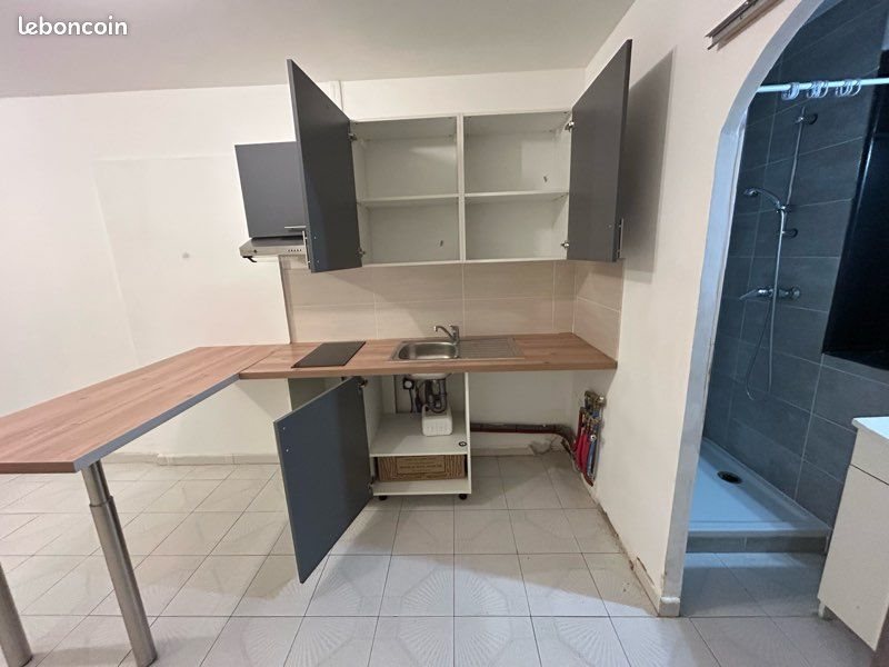 Appartement à louer, 20m², Rodilhan