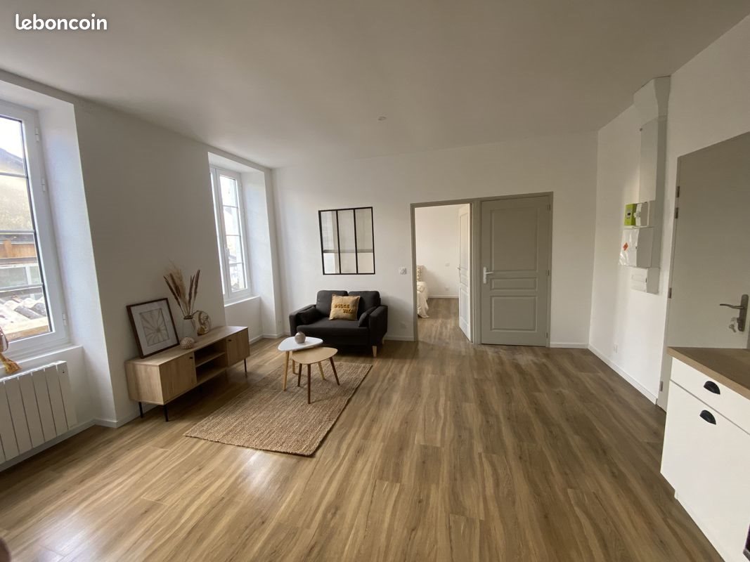 Appartement à louer, 40m², Saint-Jean-d'Angély