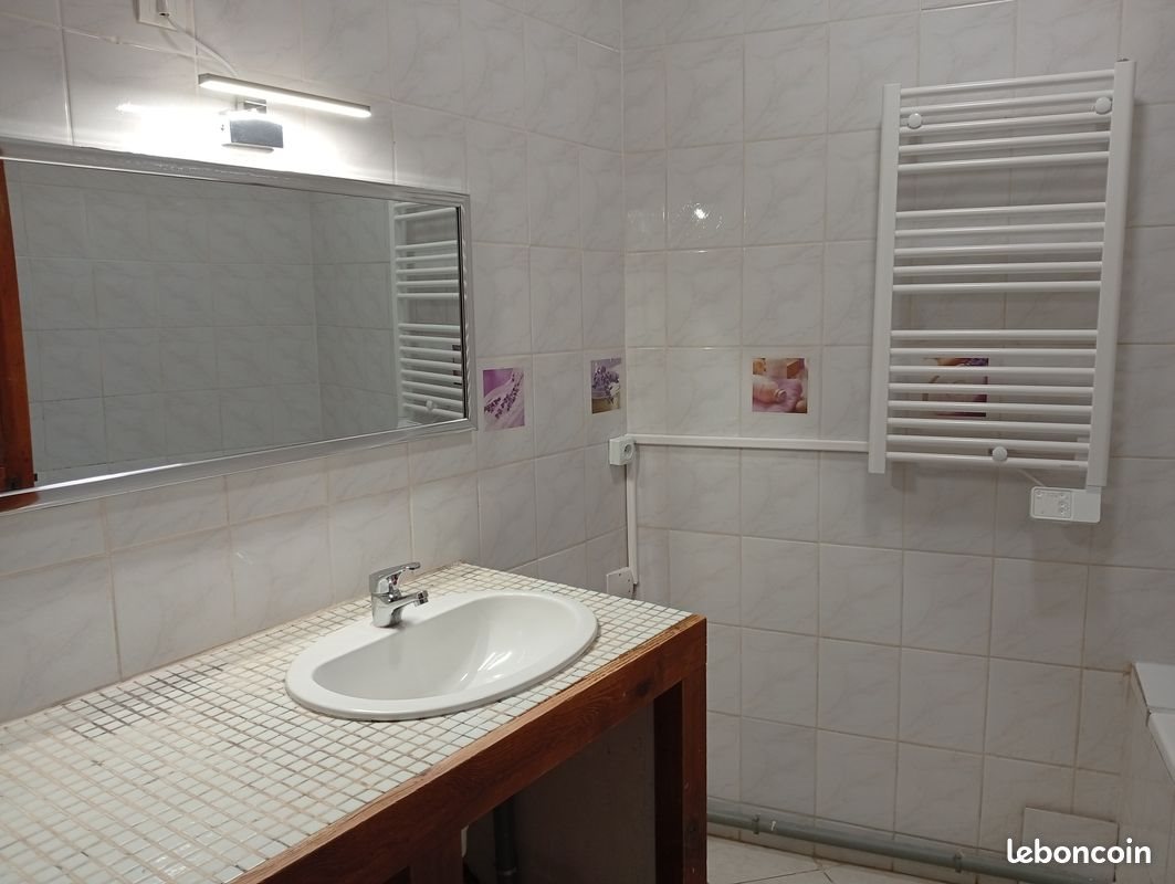 Appartement à louer, 85m², Château-Arnoux-Saint-Auban