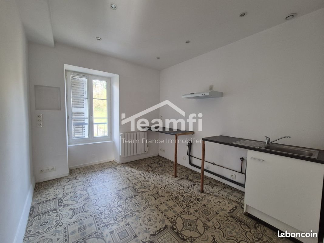 Appartement à louer, 50m², Thiers
