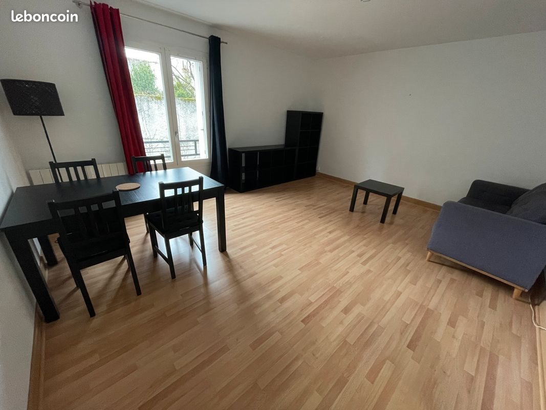 Appartement à louer, 52m², Tours