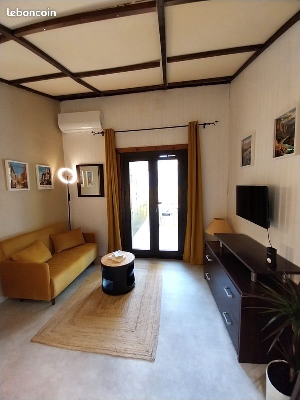 Appartement à louer, 32m², Aubagne