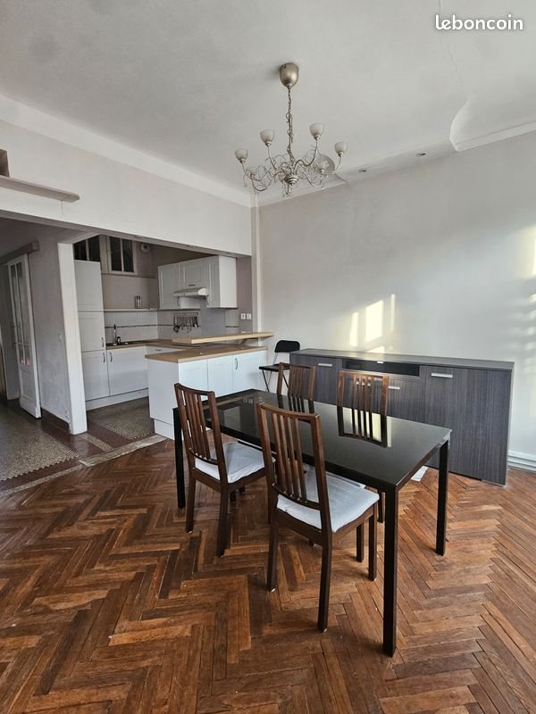 Appartement à louer, 55m², Lille