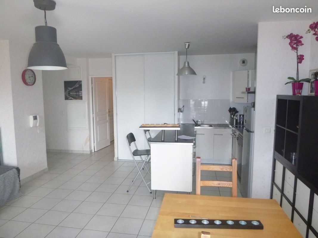 Appartement à louer, 65m², Meyzieu