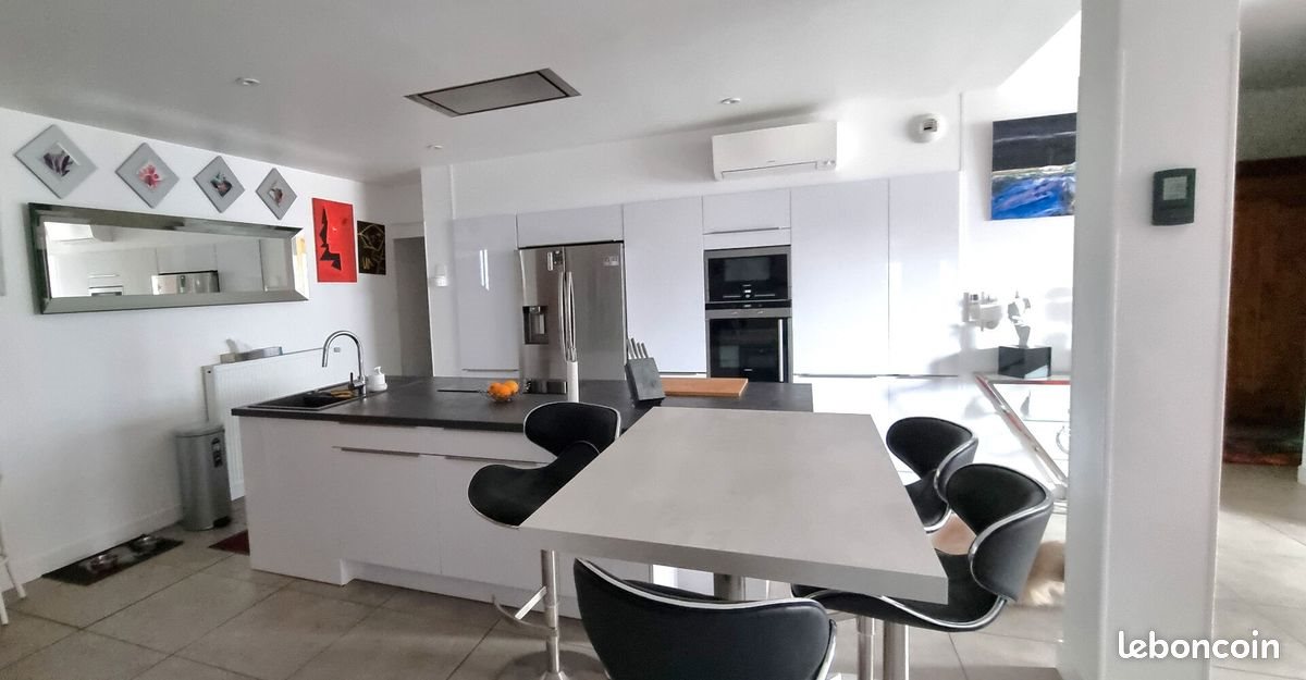 Appartement à vendre, 254m², Bon-Encontre