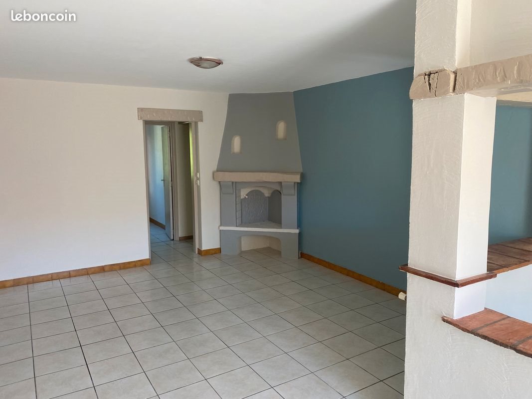 Appartement à louer, 64m², Fréjus