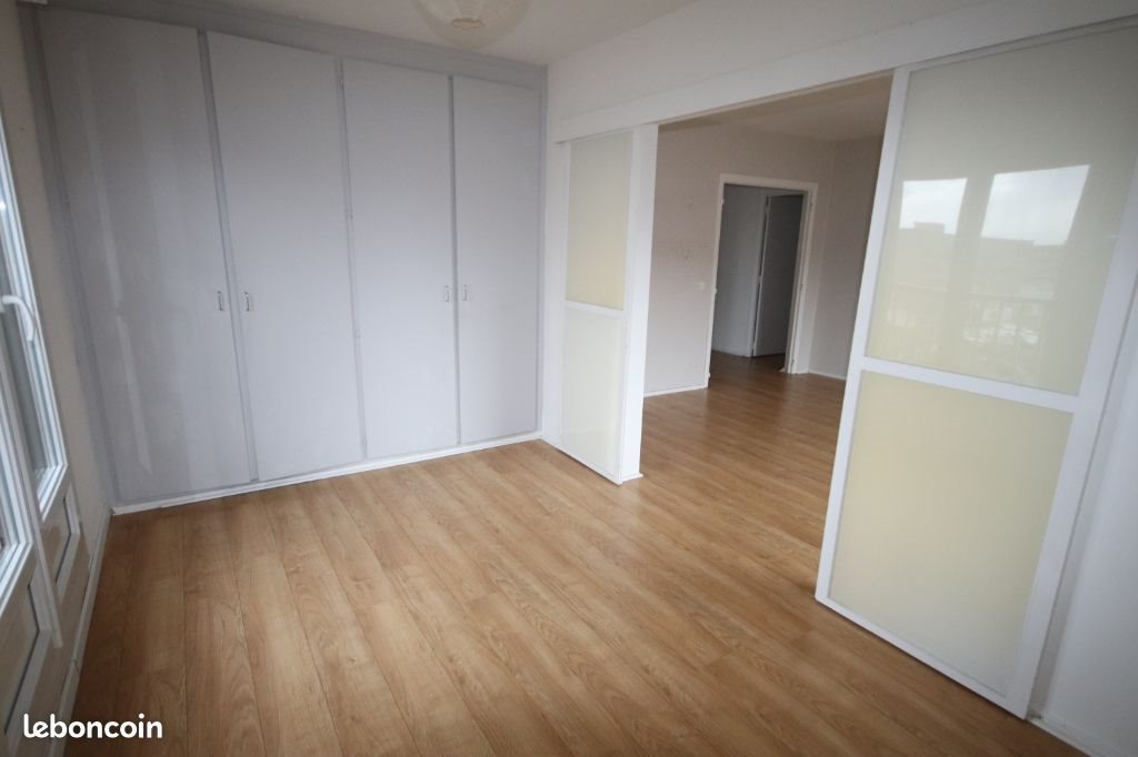 Appartement à louer, 69m², Lille