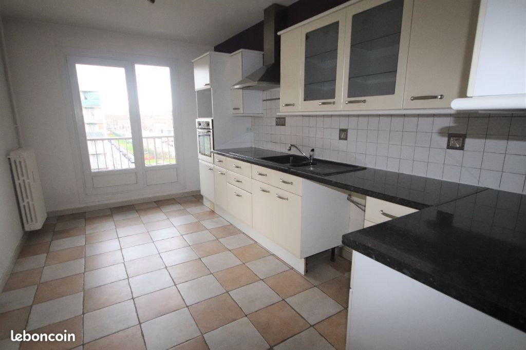 Appartement à louer, 69m², Lille