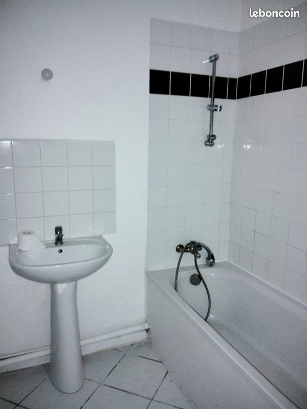 Appartement à louer, 85m², Montpon-Ménestérol