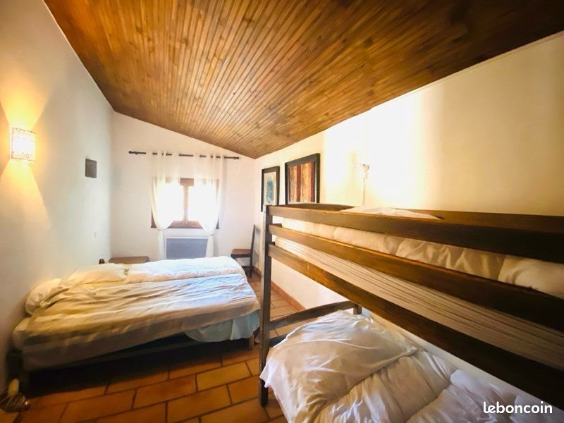 Maison à louer, 93m², Albières