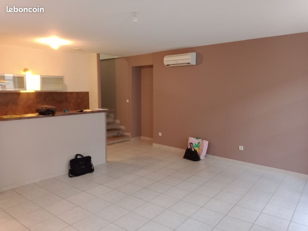 Appartement à louer, 72m², Pierrelatte