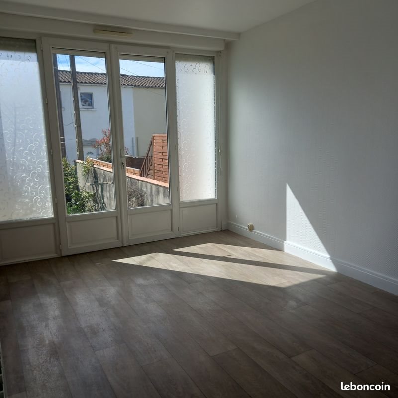 Maison à louer, 80m², Saint-Jean-d'Angély
