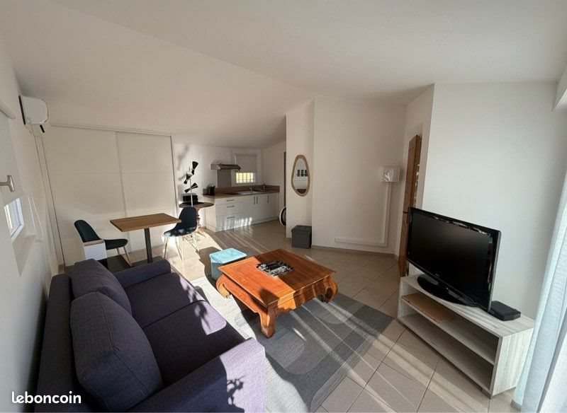 Appartement à louer, 30m², Valbonne