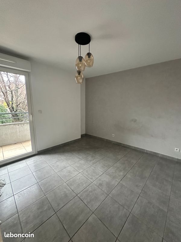 Appartement à louer, 62m², Marseille 4ème
