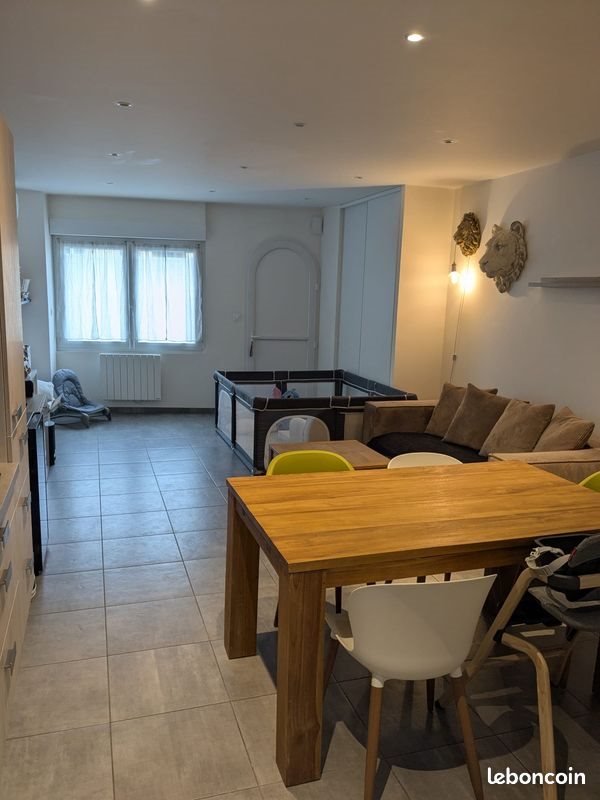 Maison à louer, 90m², Romillé