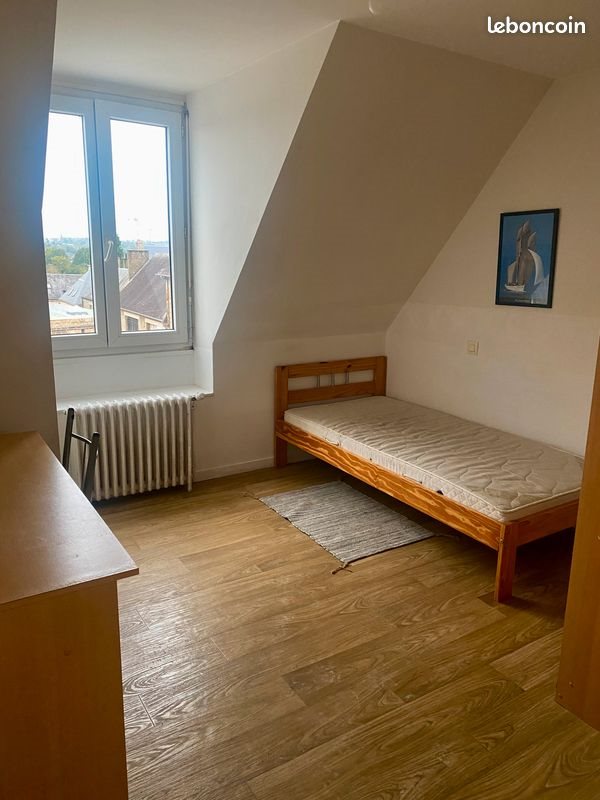 Appartement à louer, 25m², Saint-Hilaire-du-Harcouët
