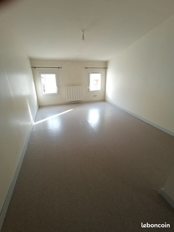 Appartement à louer, 53m², Saint-Jean-d'Angély