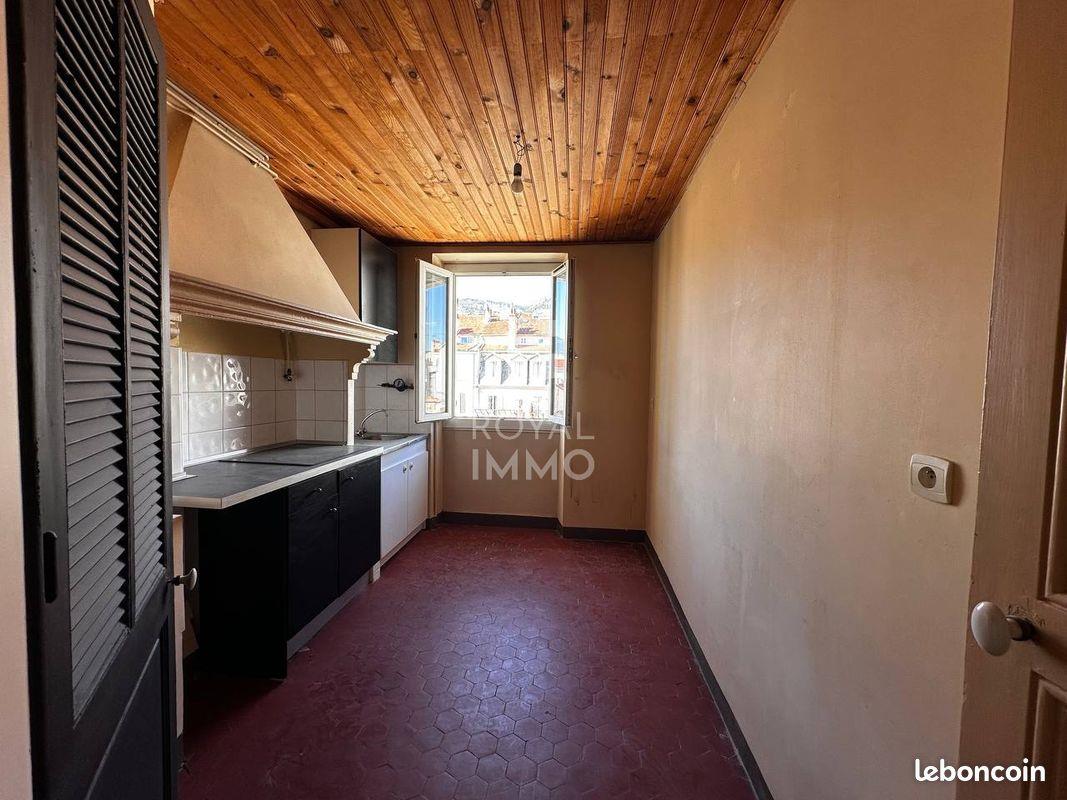 Appartement à vendre, 61m², Toulon
