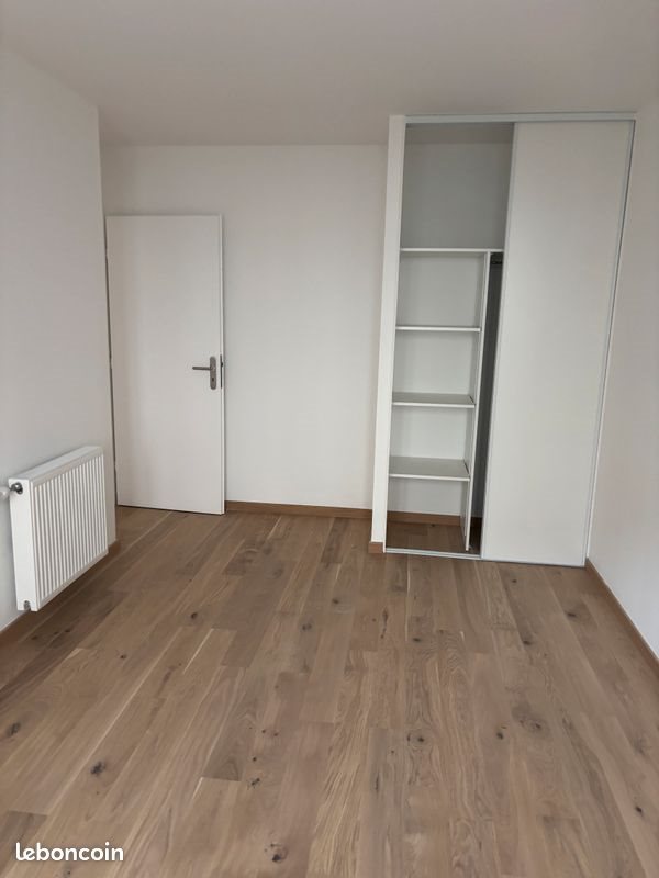 Appartement à louer, 65m², Lyon 8ème