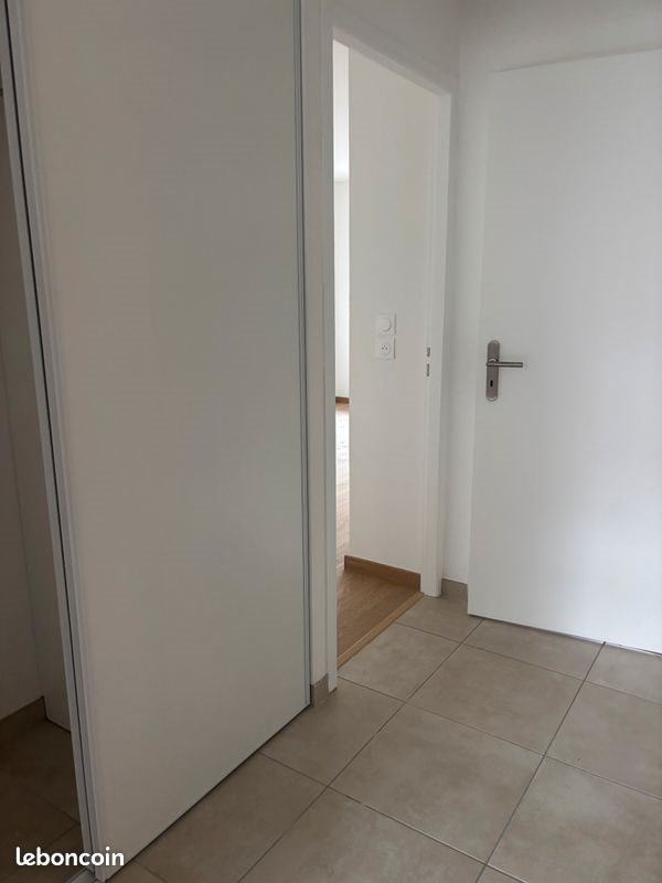 Appartement à louer, 65m², Lyon 8ème