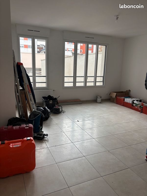Appartement à louer, 65m², Lyon 8ème
