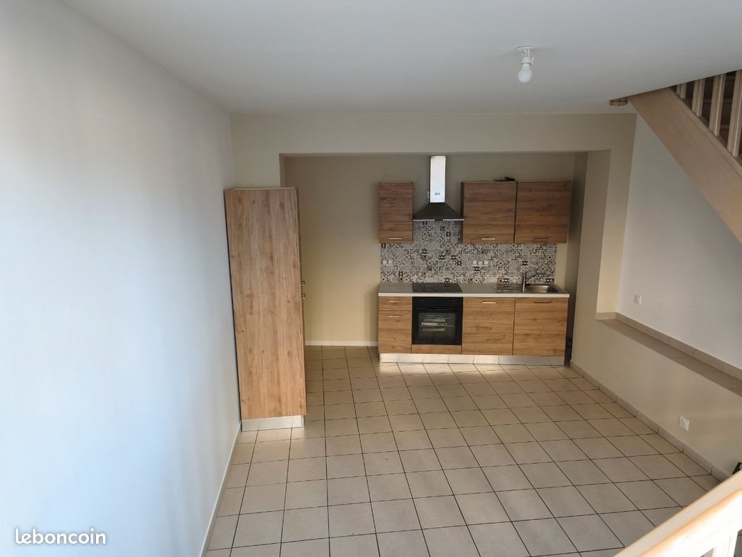 Appartement à louer, 40m², Domérat