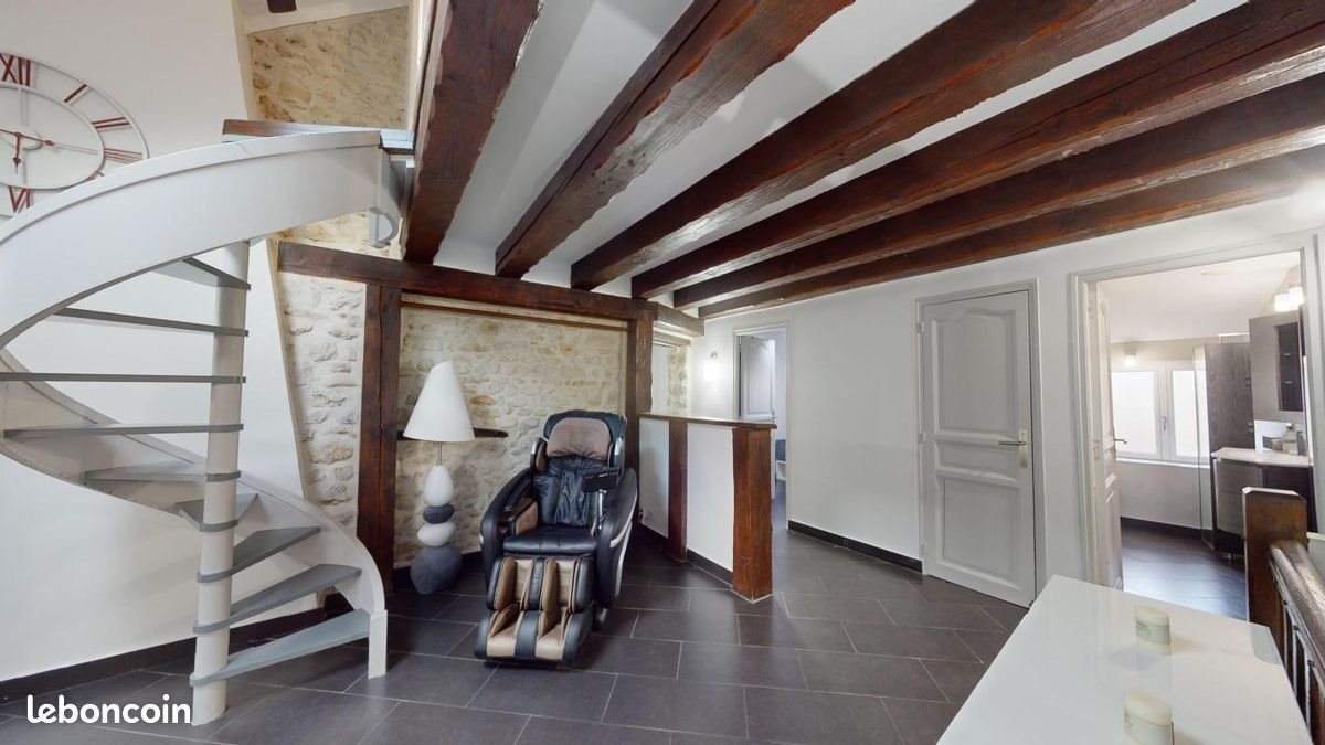 Appartement à louer, 120m², Nemours