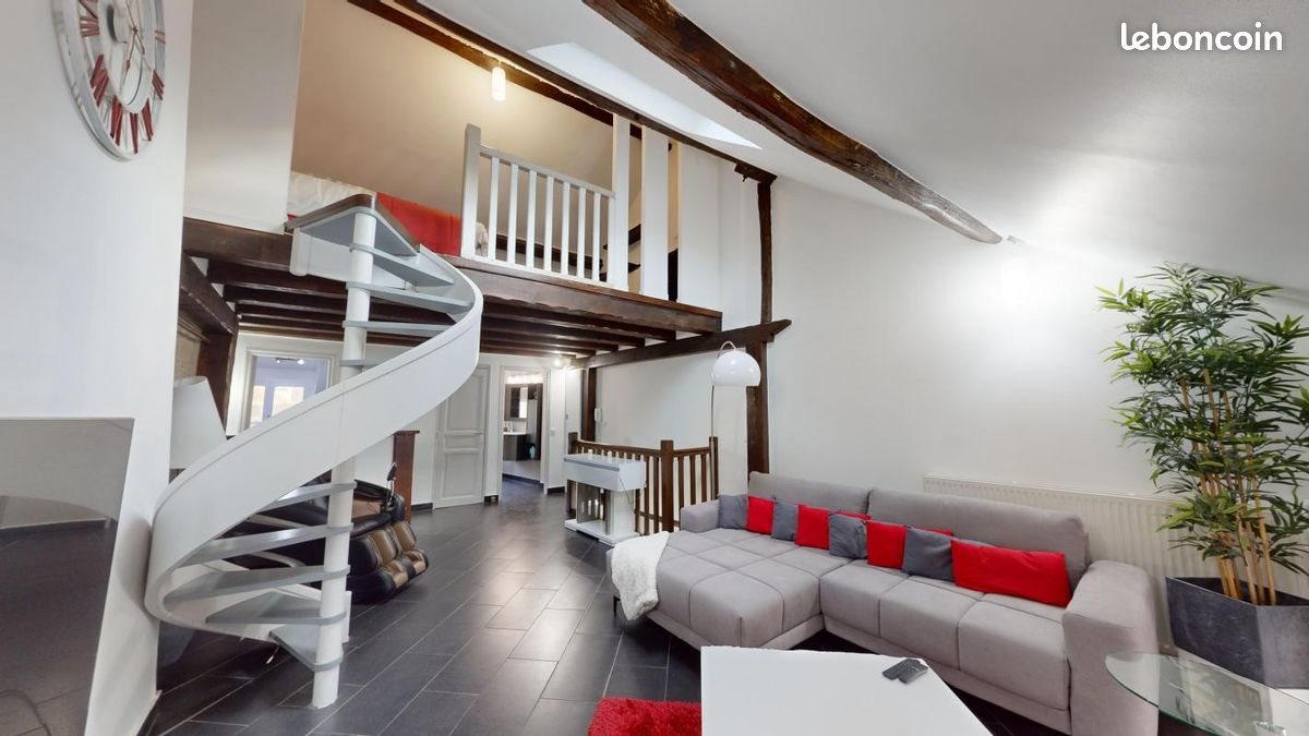 Appartement à louer, 120m², Nemours