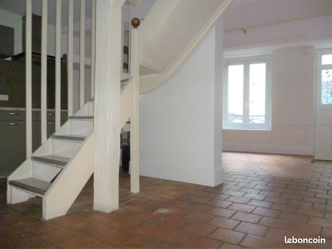 Appartement à louer, 74m², Orléans