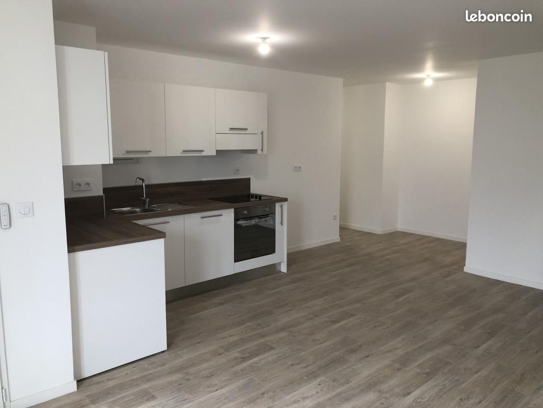 Appartement à louer, 82m², Saint-Avertin