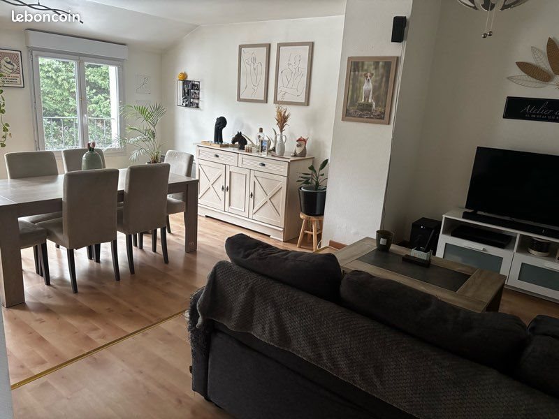Appartement à louer, 72m², Monts