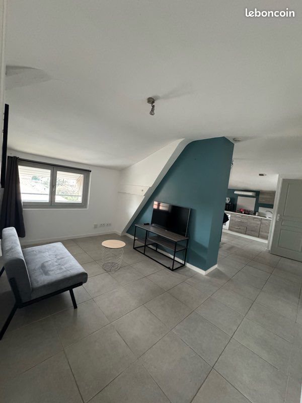 Appartement à louer, 55m², Pont-Saint-Esprit