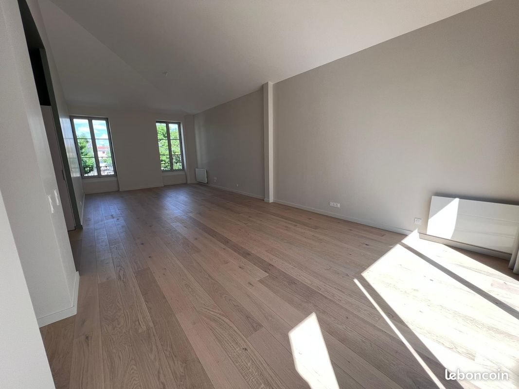 Appartement à louer, 100m², Bordeaux