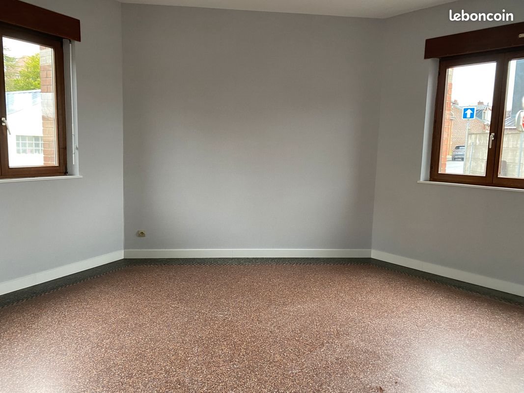 Appartement à louer, 40m², Albert