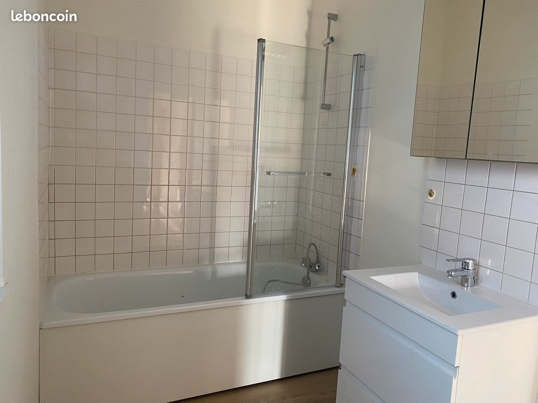 Appartement à louer, 40m², Albert