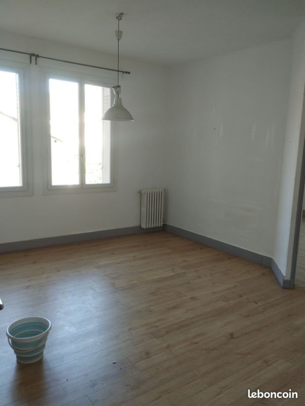 Appartement à louer, 43m², Toulon