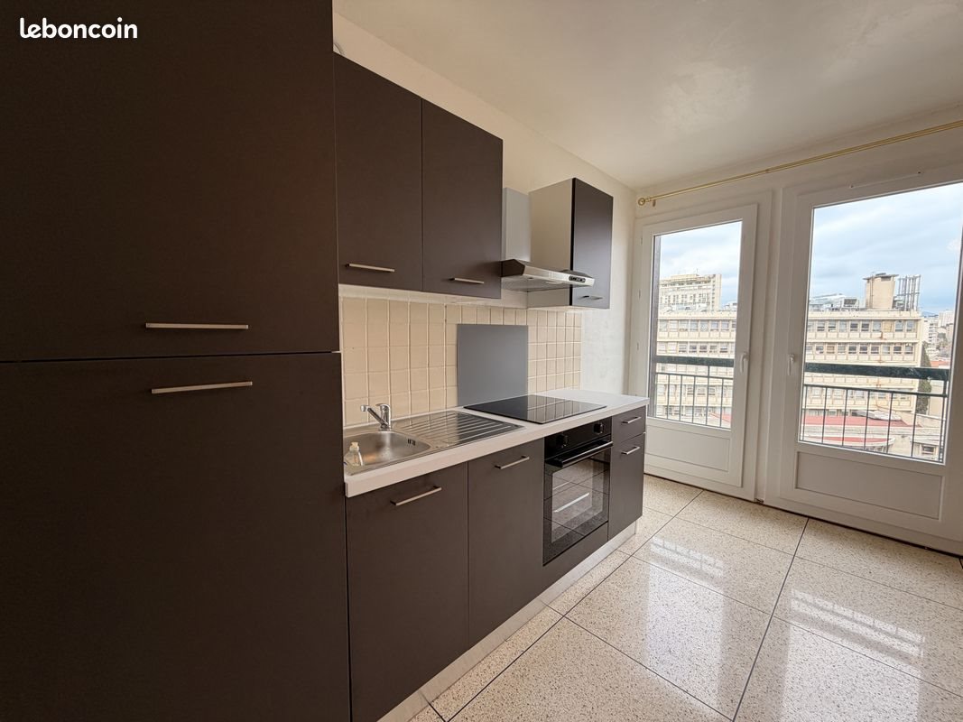 Appartement à louer, 37m², Marseille 10ème