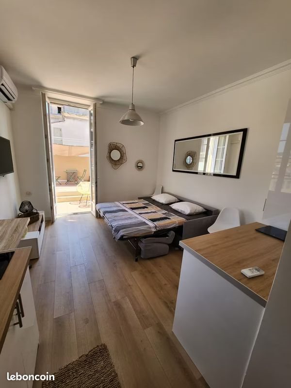Appartement à louer, 25m², Nice