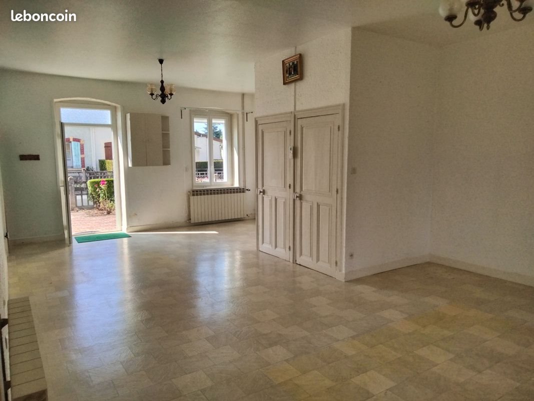 Maison à louer, 95m², Gueugnon