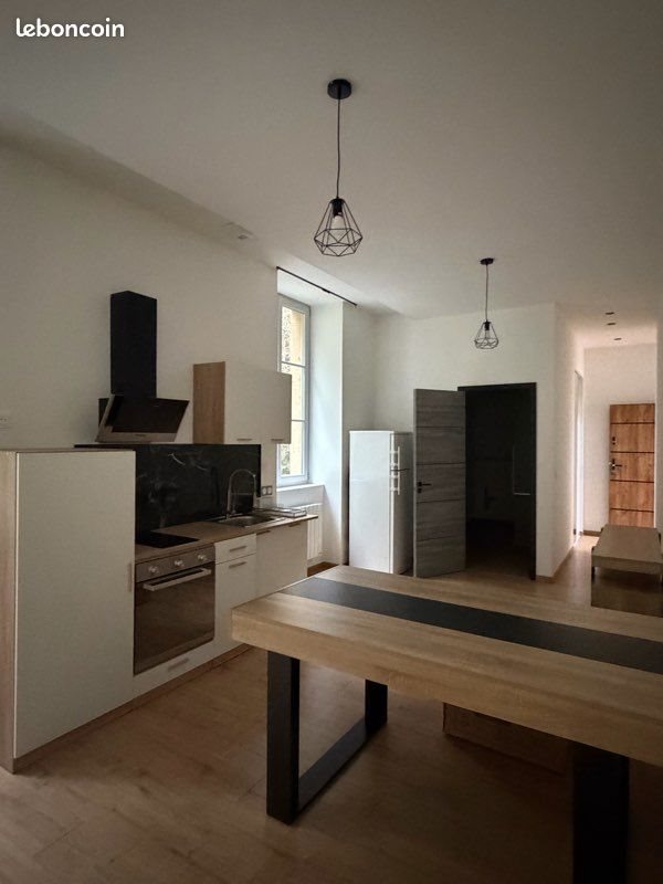 Appartement à louer, 50m², Lons-le-Saunier