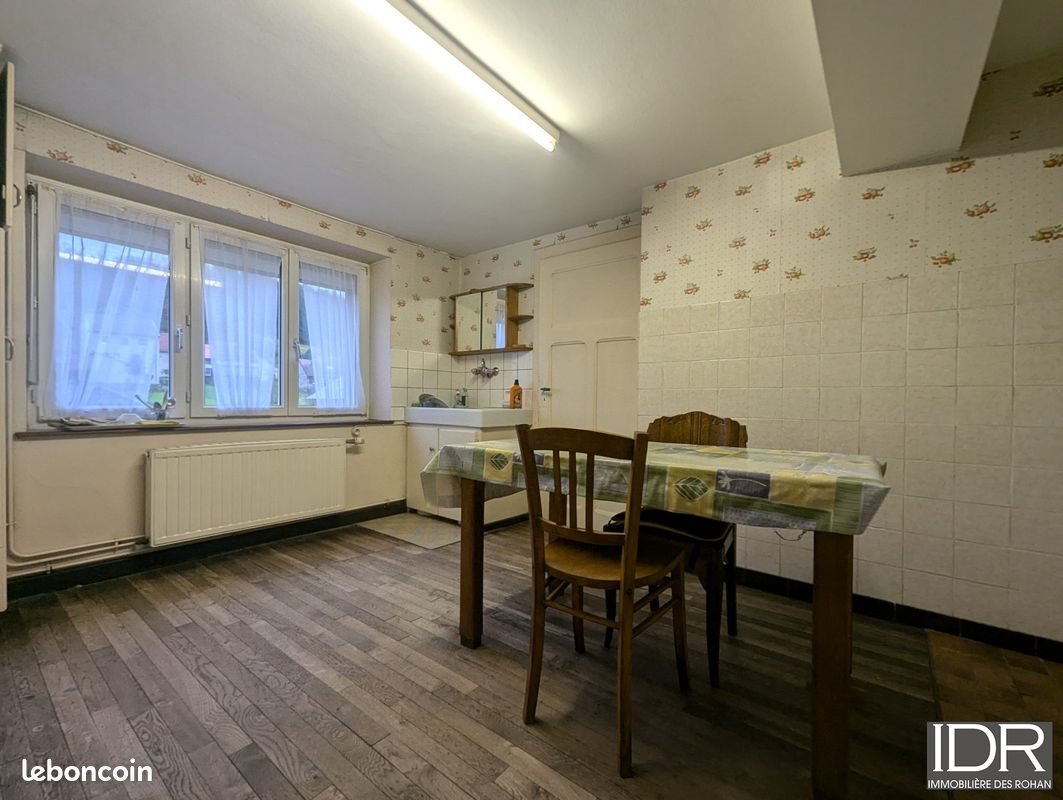 Maison à vendre, 142m², Saint-Quirin