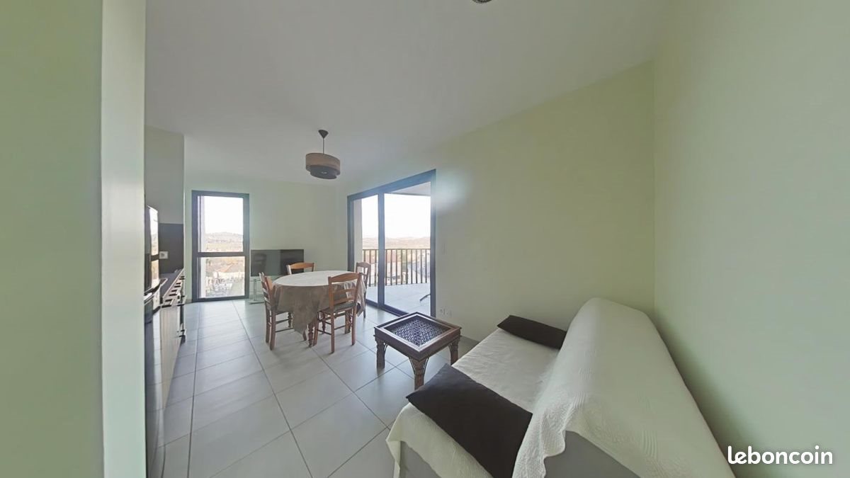 Appartement à louer, 40m², Saint-Genest-Lerpt