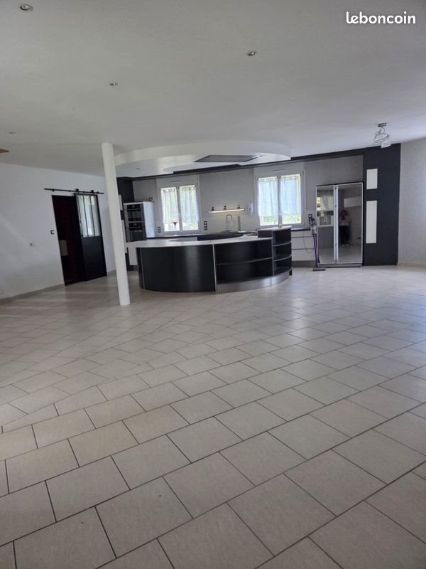 Maison à vendre, 202m², Contrisson