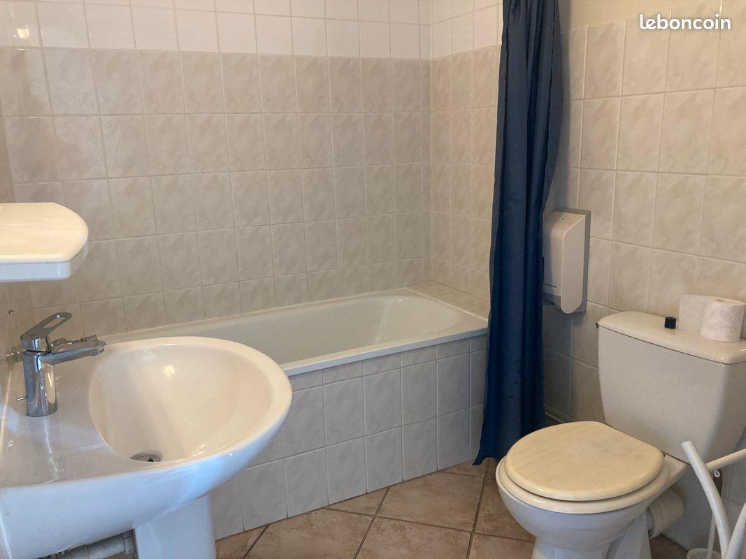 Appartement à louer, 25m², Saint-Denis-en-Val