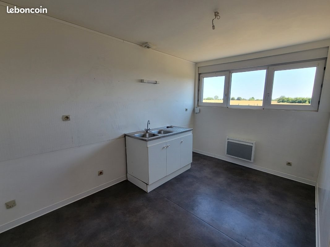 Maison à louer, 120m², Saint-Rémy-du-Val