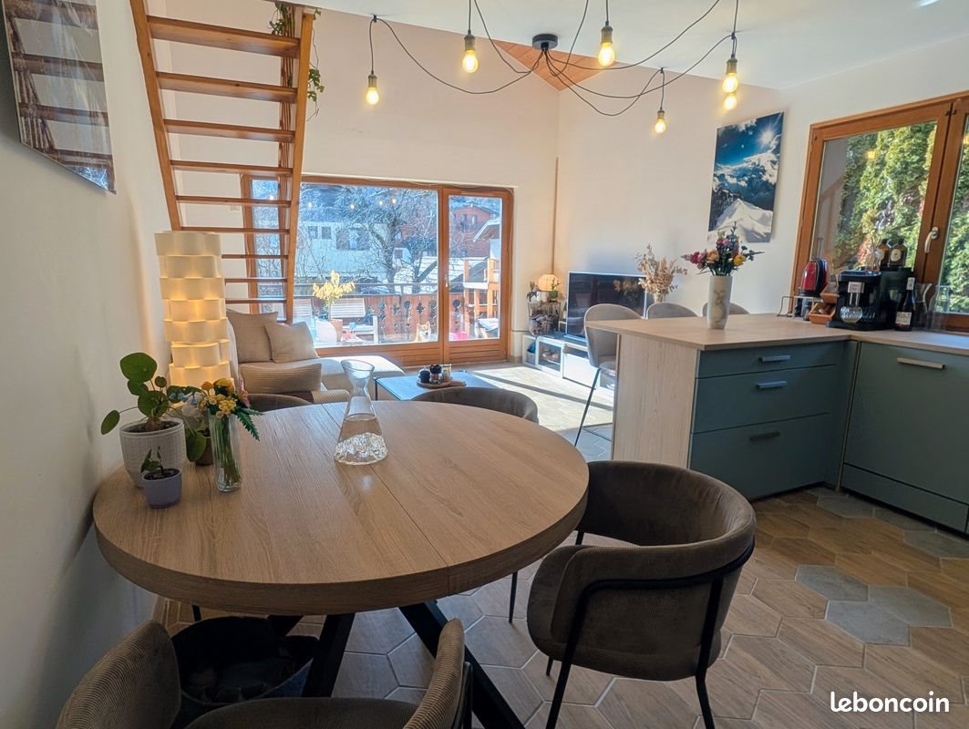 Appartement à vendre, 71m², Thônes