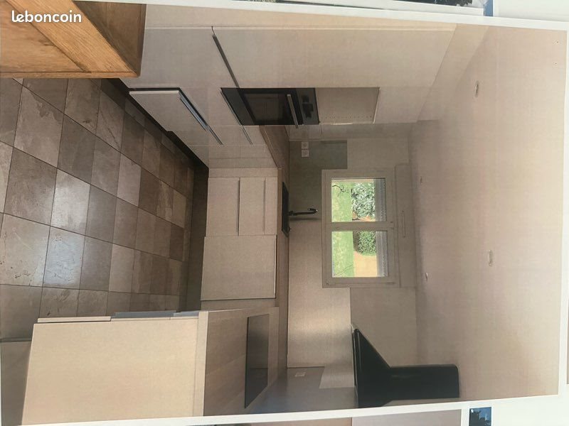 Maison à louer, 150m², Roussillon